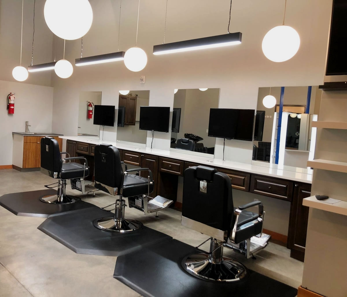 DUKE Barber Chair