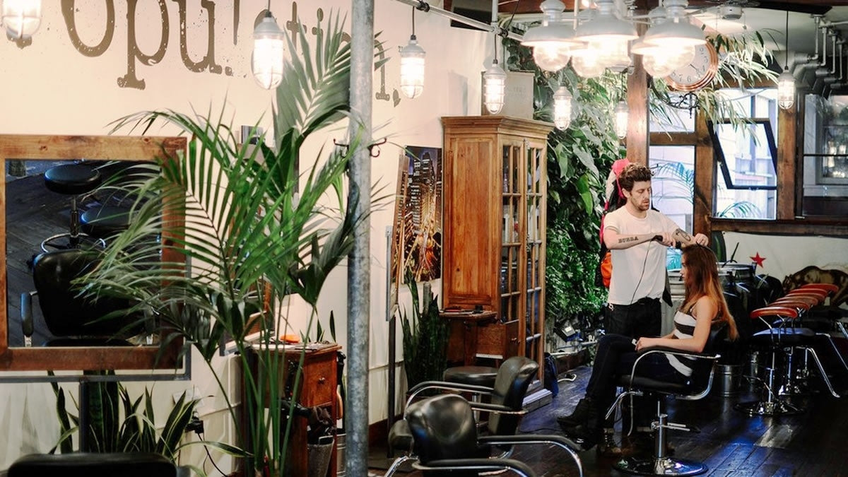 PARIS Salon Styling Chair