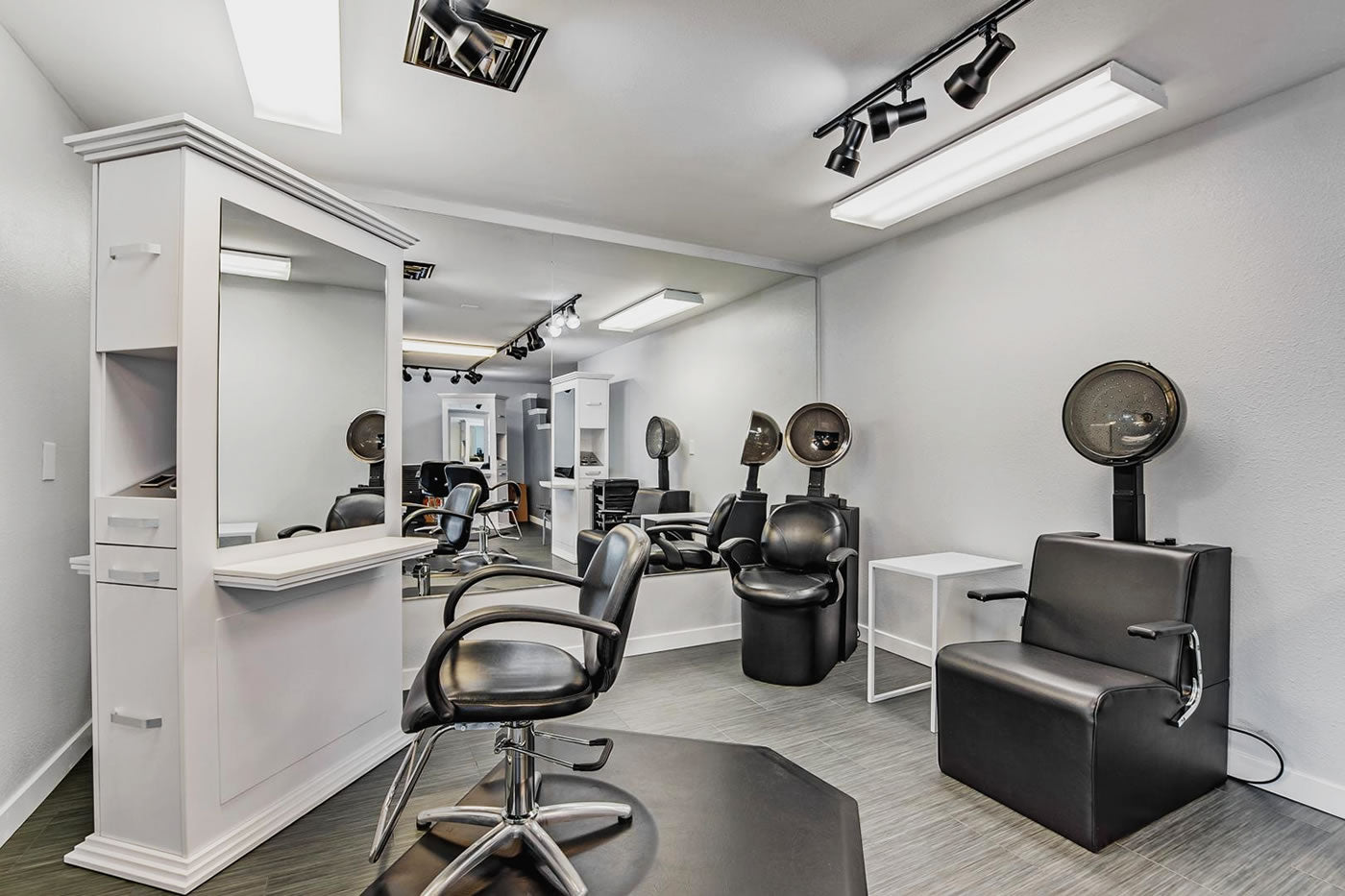 SIENA Double Sided Styling Station