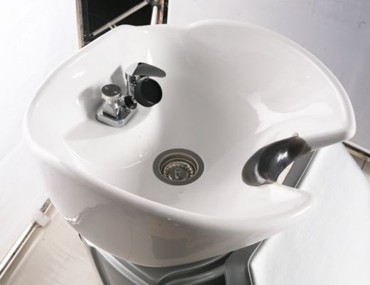 Tilting Wide Ceramic Shampoo Bowl