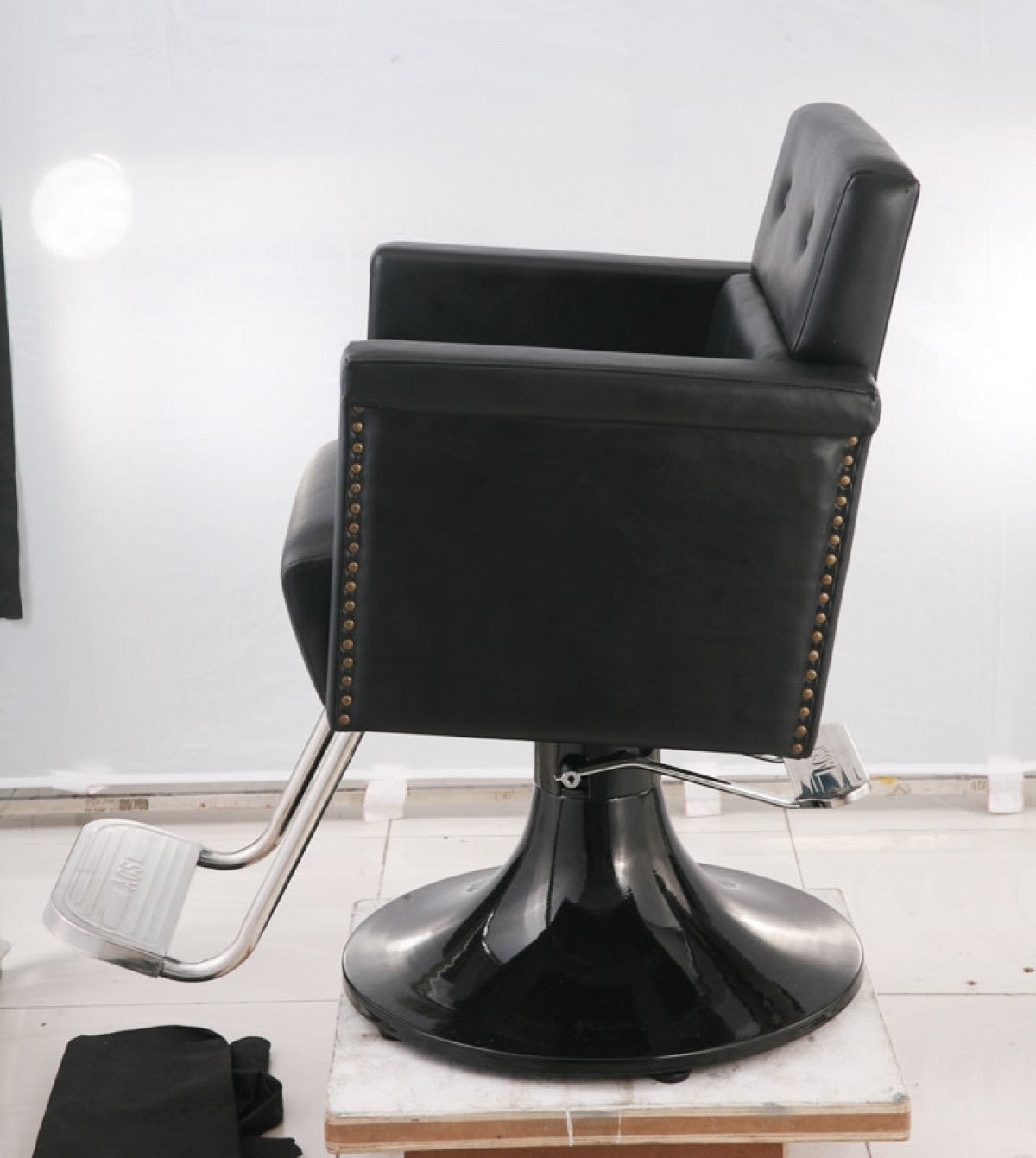 MEDICI Salon Styling Chair